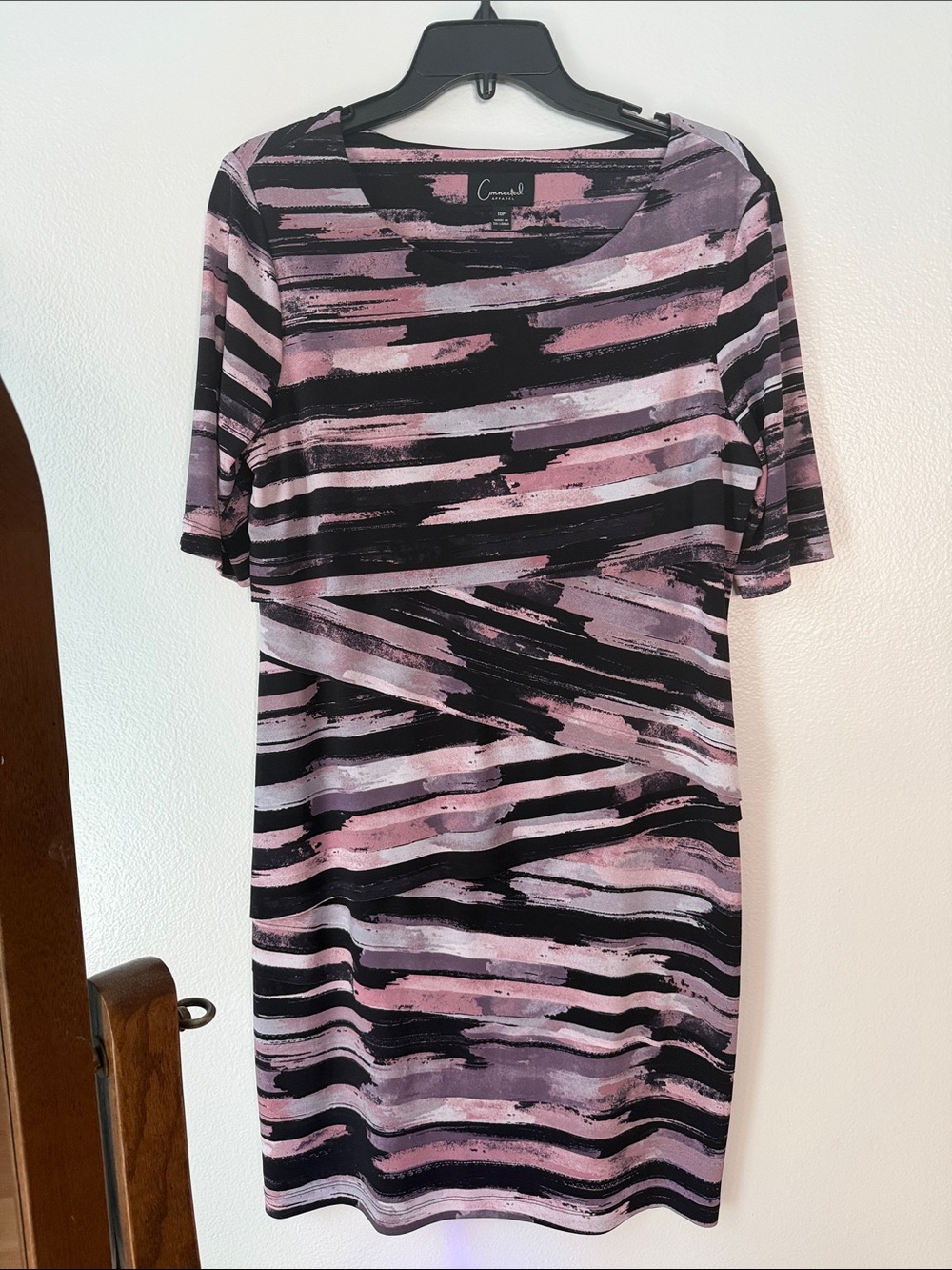 connected apparel Black, Pink & Lavender Brushstroke Midi Dress